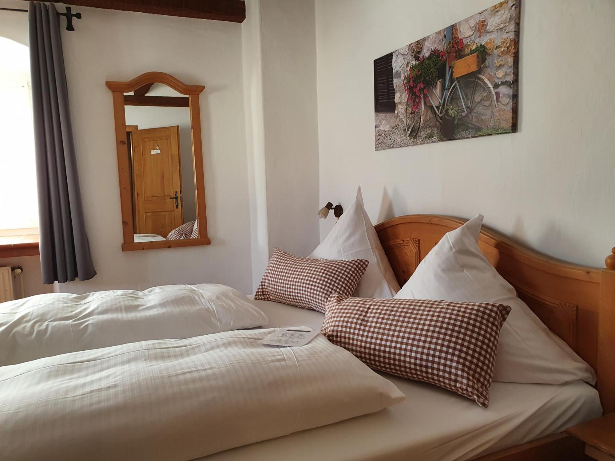 Hotel & Restaurant Huellen Barweiler Dış mekan fotoğraf